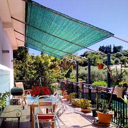 Casa Vacanze Terme แตร์เม วิญาตอเร ภายนอก รูปภาพ