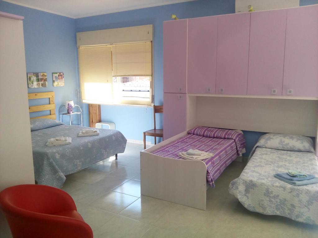 Casa Vacanze Terme แตร์เม วิญาตอเร ภายนอก รูปภาพ