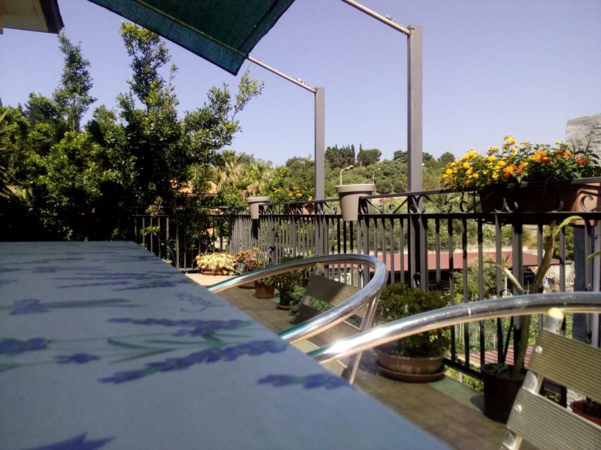 Casa Vacanze Terme แตร์เม วิญาตอเร ภายนอก รูปภาพ