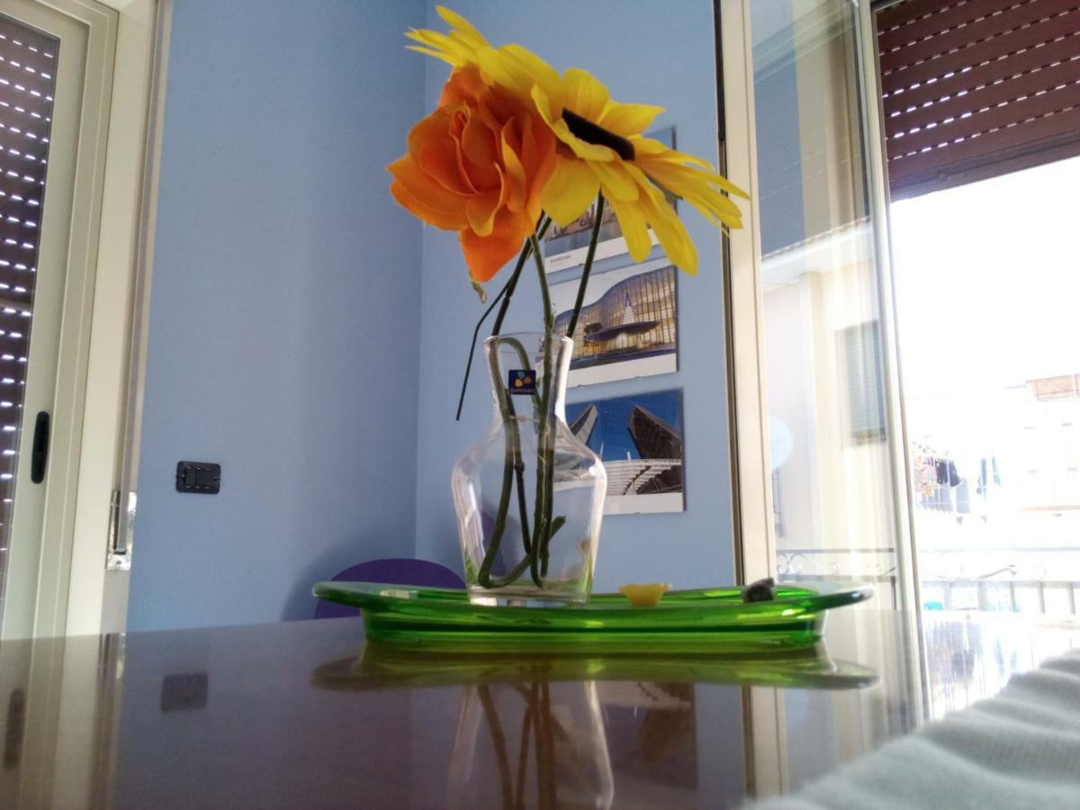 Casa Vacanze Terme แตร์เม วิญาตอเร ภายนอก รูปภาพ