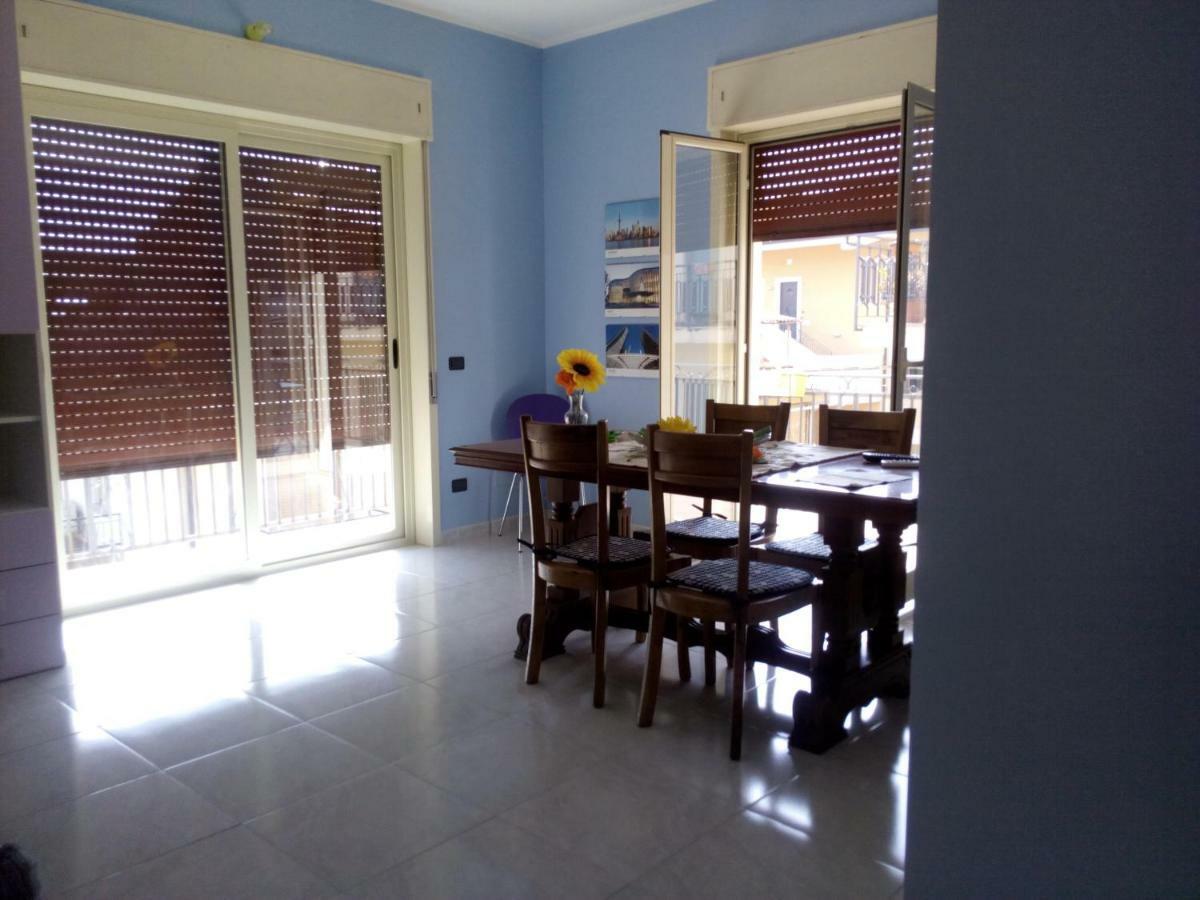 Casa Vacanze Terme แตร์เม วิญาตอเร ภายนอก รูปภาพ
