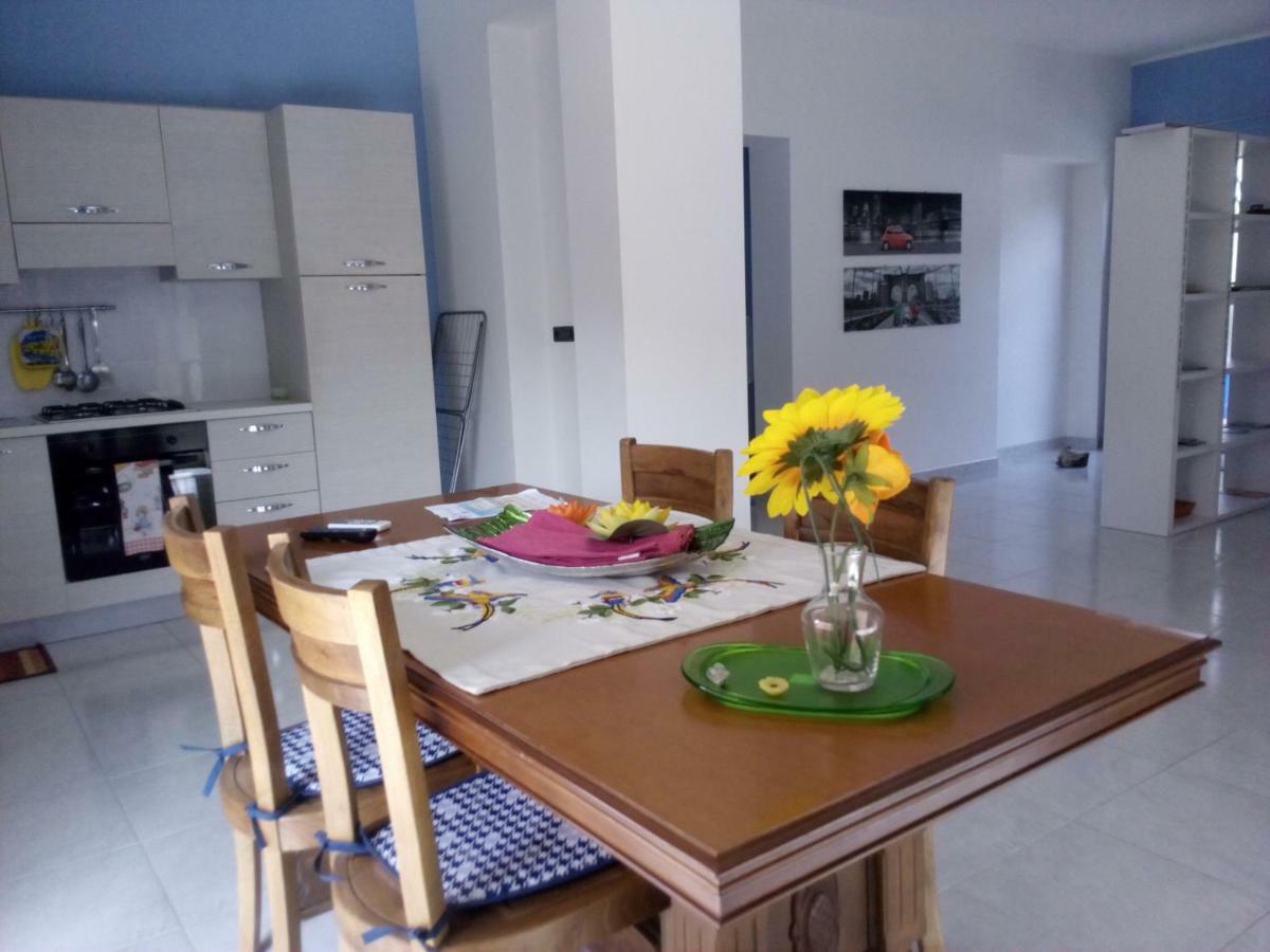Casa Vacanze Terme แตร์เม วิญาตอเร ภายนอก รูปภาพ