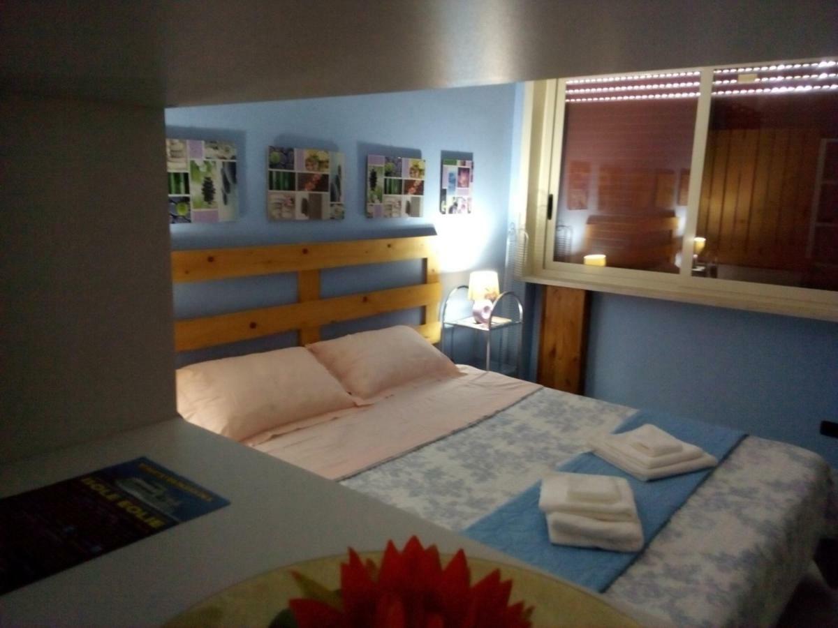 Casa Vacanze Terme แตร์เม วิญาตอเร ภายนอก รูปภาพ